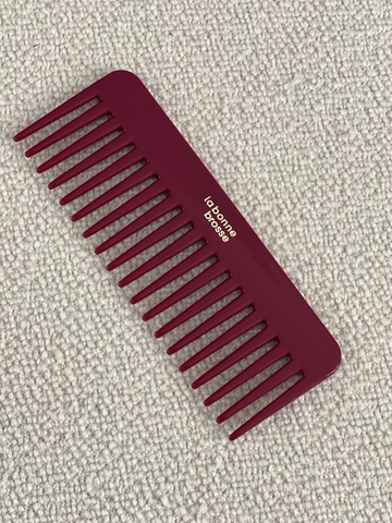 THE EMERALD MAROON ACETATE DETANGLING