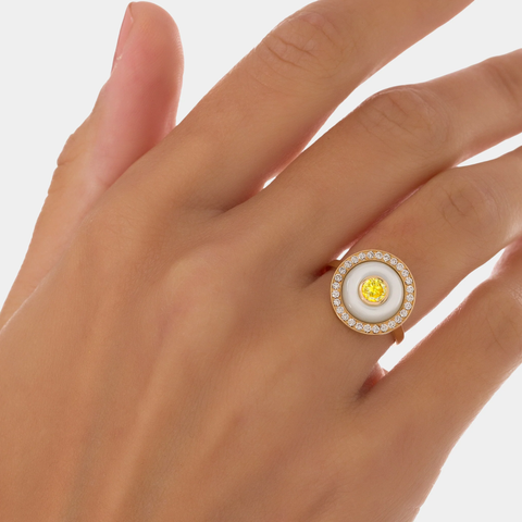 BOHO EARTH RING MEDIUM PEARL